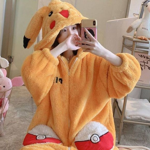 Pokemon Pikachu Pajama Robe | Unisex Nightdress PJ Plush Fleece Winter One Size - Picture 3 of 6